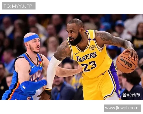 国王队与湖人队在夏季联赛中的激烈对决与精彩瞬间回顾