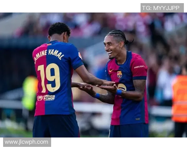 曼联传奇与巴萨传奇的巅峰对决谁能书写新的足球神话