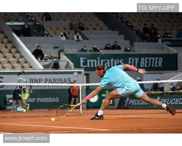 法网2020精彩对决纳达尔与辛纳的巅峰对抗回顾