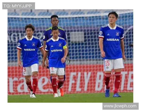 神户顺利主场迎战横滨水手争夺联赛关键三分的激烈对决 神户顺利主场迎战横滨水手争夺联赛关键三分的激烈对决