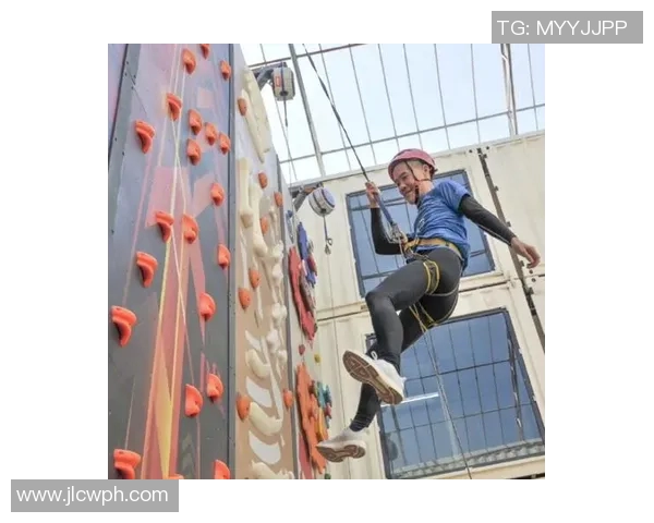 重庆攀岩队在城市马拉松中的比赛经验与表现深度解析 重庆攀岩队在城市马拉松中的比赛经验与表现深度解析