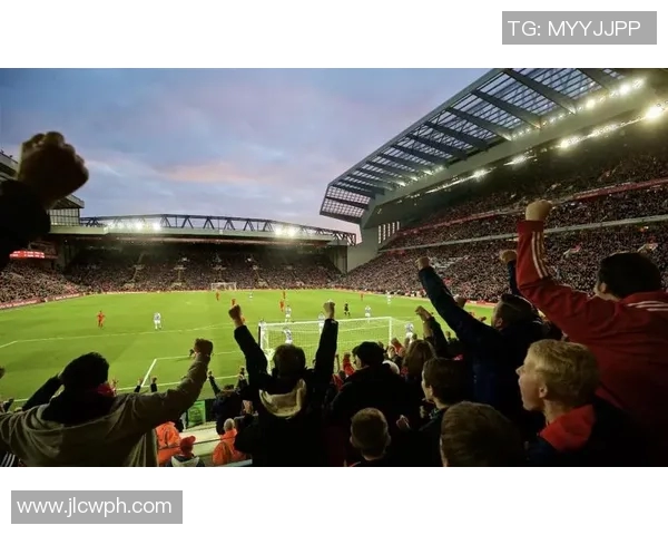 马内在足球世界的崛起与影响力分析及其对未来比赛的启示 马内在足球世界的崛起与影响力分析及其对未来比赛的启示