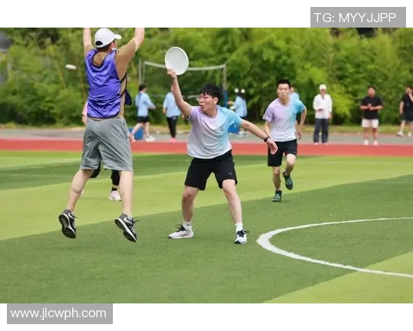 飞盘心理素质评比揭晓武汉飞盘队荣登第十名引发热议 飞盘心理素质评比揭晓武汉飞盘队荣登第十名引发热议