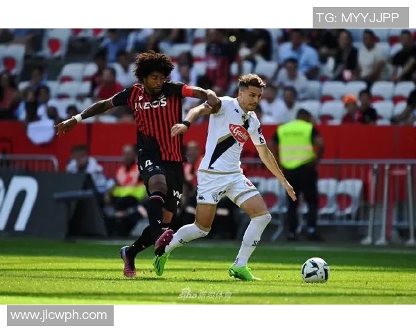 2020年昂热对阵尼斯精彩回顾与赛季分析 2020年昂热对阵尼斯精彩回顾与赛季分析