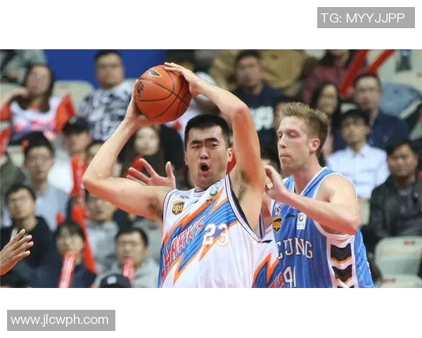 张兆旭的篮球之路：从青涩少年到职业赛场的辉煌历程与心路历程